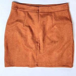 Size L suede women’s skirt